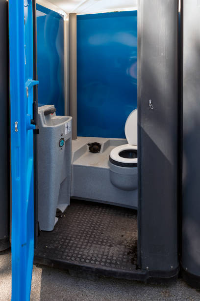 Best Porta potty delivery and setup  in Rosamond, CA